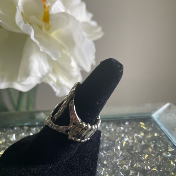 Paparazzi Ring - Picture 2 of 2